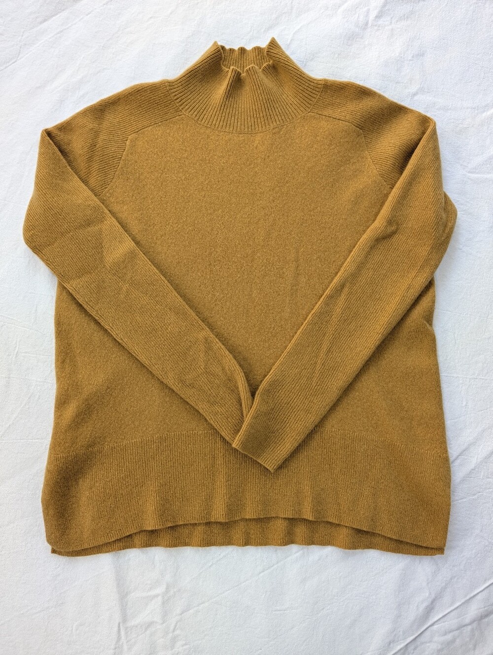 White & Warren 100% Cashmere Mustard Turtleneck S